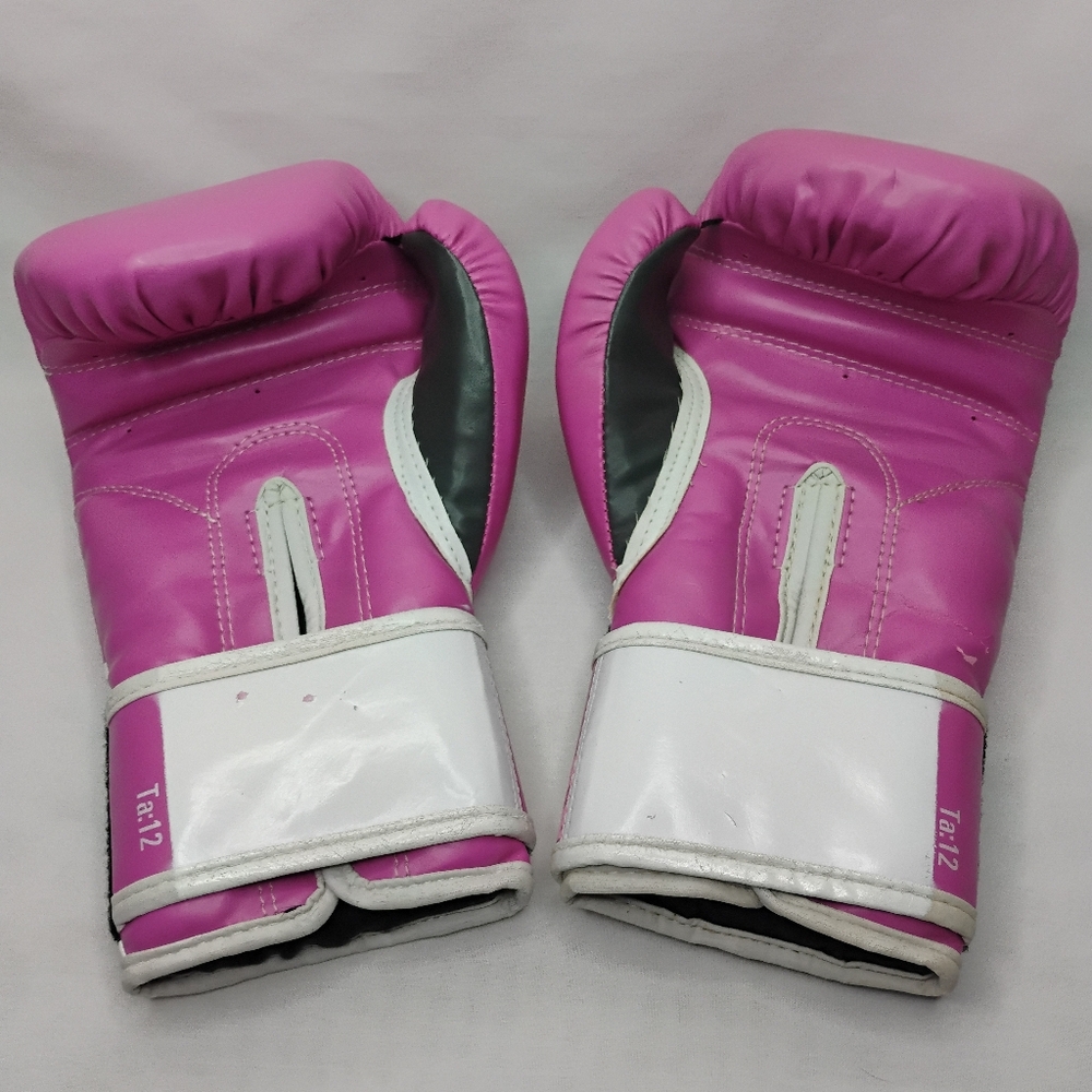 Women's Ta12 Everlast Pink Vegan Leather 12oz Boxing Gloves Training Gym Cardio - Picture 2 of 10